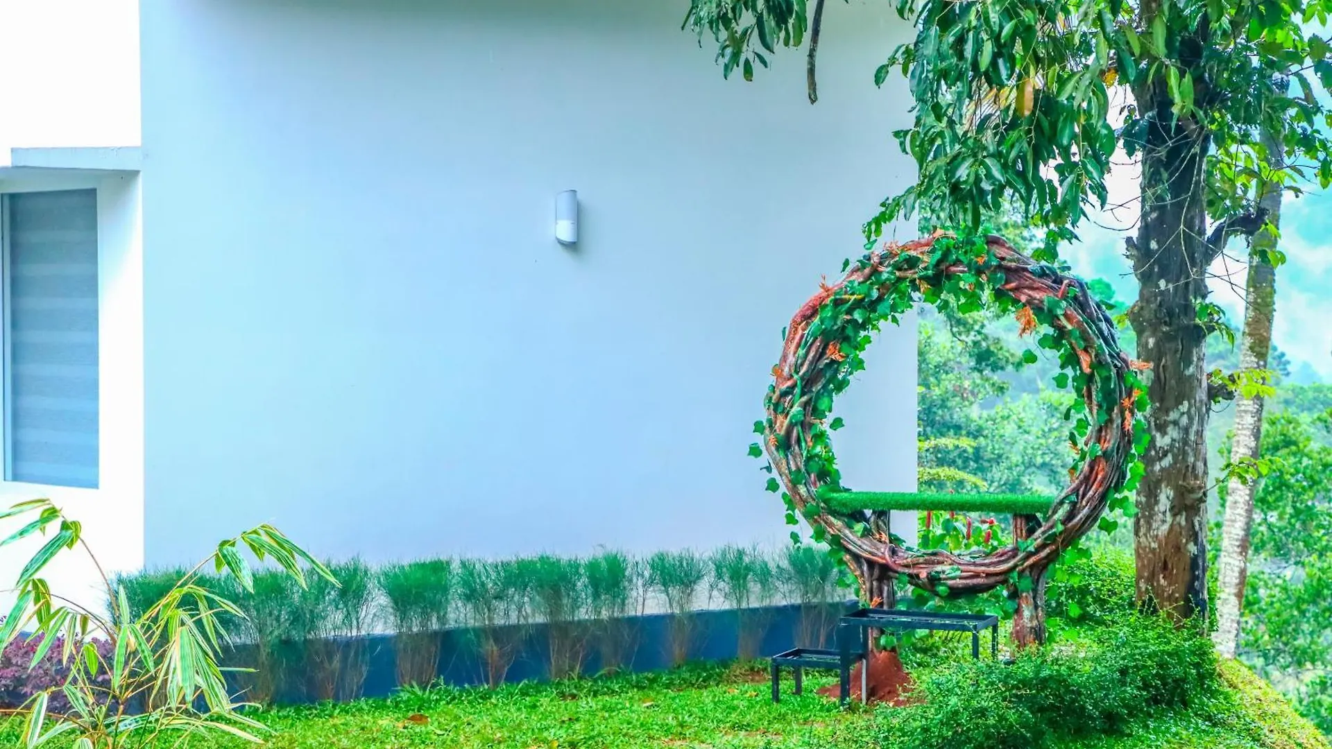 **** Hotel Winter Note Resorts Munnar India
