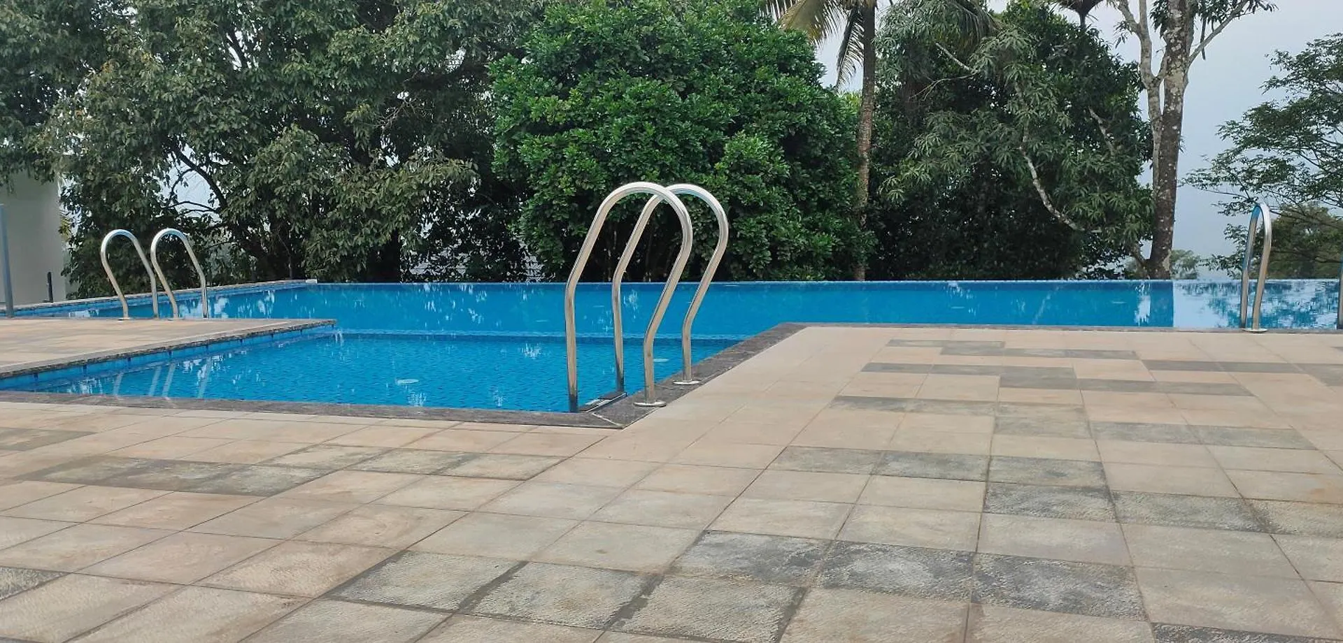 Winter Note Resorts Munnar